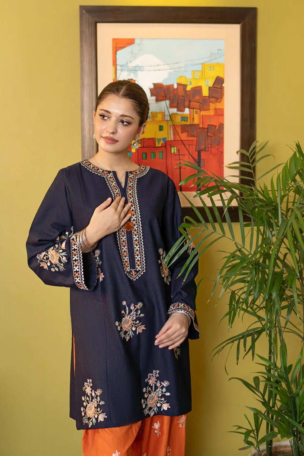 Hoor 2 Pc Stitched