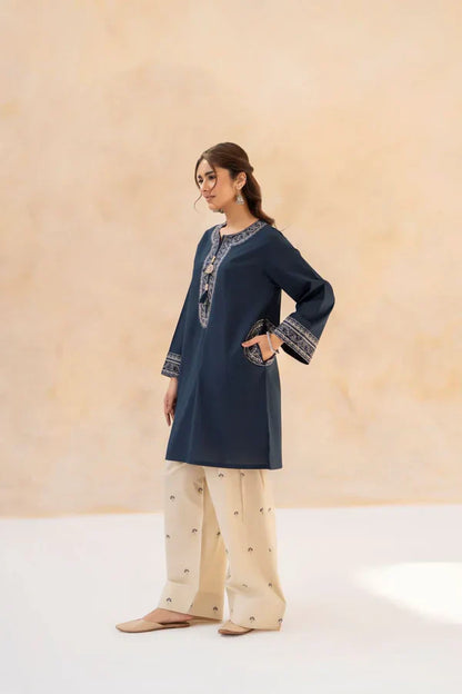 Heer 2 Pc Stitched